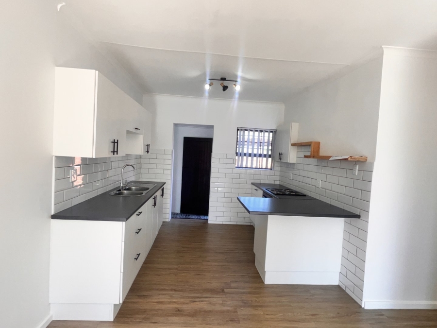 2 Bedroom Property for Sale in C Place Eastern Cape